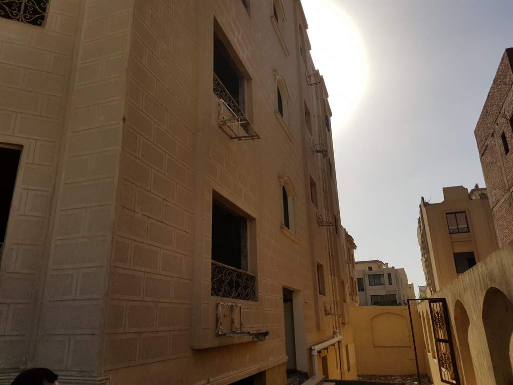 عمارة للبيع بالشيخ زايد على شكل فيلا بالحي السابع الشيخ زايد